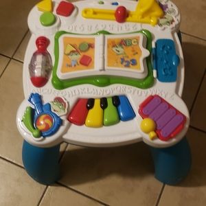 Kids musical 🎼 table. Leap frog learn and groove musical table